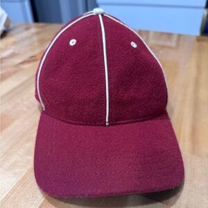 Goorin Bros wool unisex Maroon Cap with white Piping